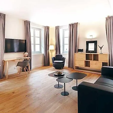 T3 Luxe Hyper Centre