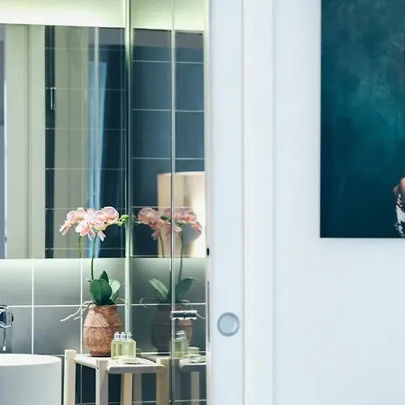 T3 Luxe Hyper Centre Отель типа 